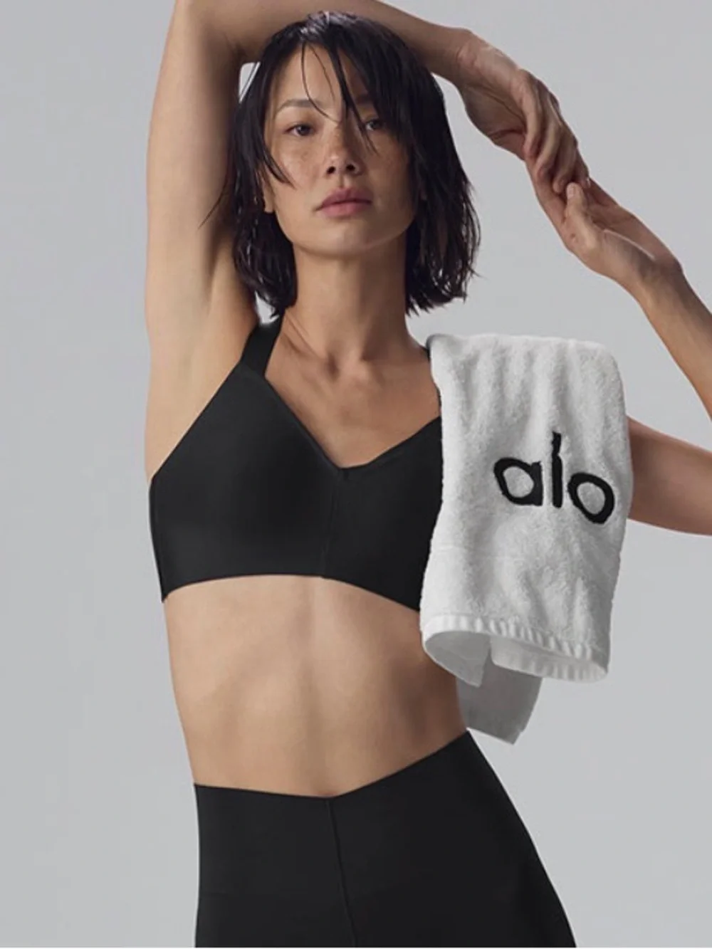 ALO Yoga alo airlift